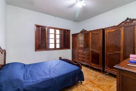 Casa à venda com 100m², 2 quartos e 4 vagas Casa à venda com 100m², 2 quartos e 4 vagasQuarto 1
