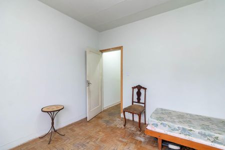 Casa à venda com 100m², 2 quartos e 4 vagas Casa à venda com 100m², 2 quartos e 4 vagasQuarto 2