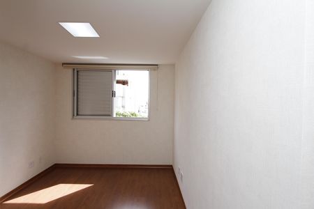 Apartamento à venda com 105m², 3 quartos e 2 vagasQuarto 2