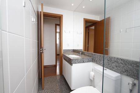 Apartamento à venda com 105m², 3 quartos e 2 vagasBanheiro Social