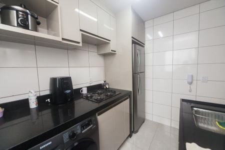 Apartamento para alugar com 49m², 2 quartos e 1 vaga Apartamento para alugar com 49m², 2 quartos e 1 vagaCozinha