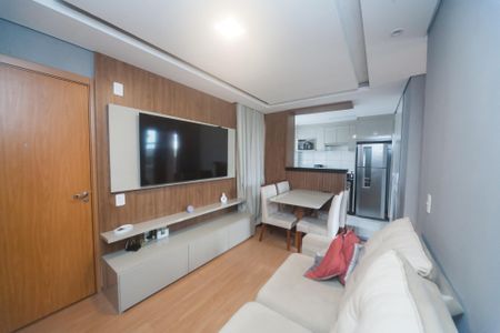 sala de apartamento para alugar com 2 quartos, 49m² em Tres Barras, Contagem
