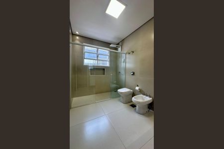 Apartamento à venda com 395m², 4 quartos e 2 vagas Apartamento à venda com 395m², 4 quartos e 2 vagasBanheiro