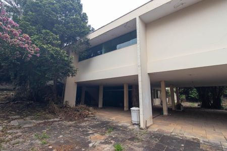 Casa para alugar com 2100m², 5 quartos e 11 vagasFachada da casa