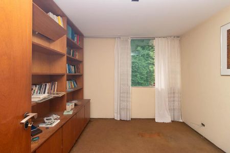 Casa para alugar com 2100m², 5 quartos e 11 vagasEscritório