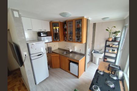 Apartamento à venda com 77m², 2 quartos e 2 vagas Apartamento à venda com 77m², 2 quartos e 2 vagasCozinha