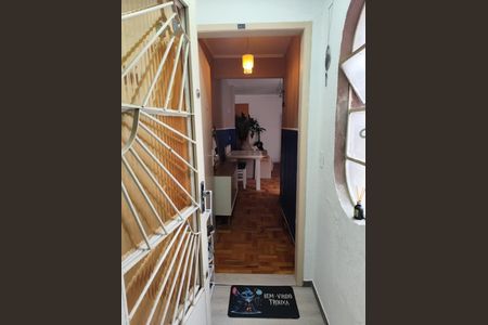 Apartamento à venda com 77m², 2 quartos e 2 vagas Apartamento à venda com 77m², 2 quartos e 2 vagasPorta de entrada