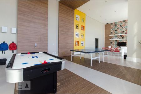 Apartamento para alugar com 120m², 2 quartos e 1 vaga