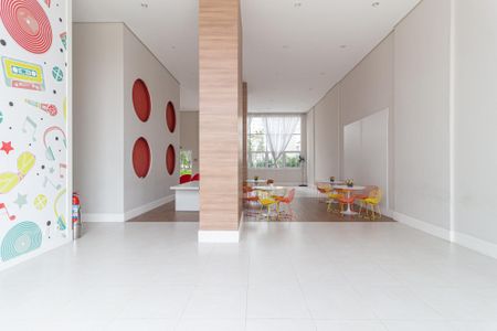 Apartamento para alugar com 120m², 2 quartos e 1 vaga