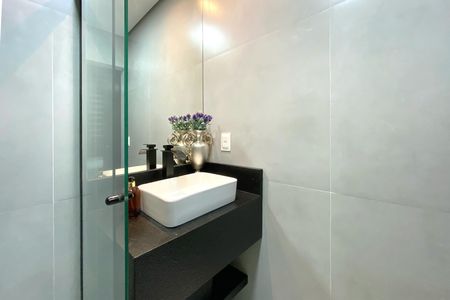 Apartamento à venda com 126m², 4 quartos e 1 vaga Apartamento à venda com 126m², 4 quartos e 1 vagaBanheiro da Suíte 2