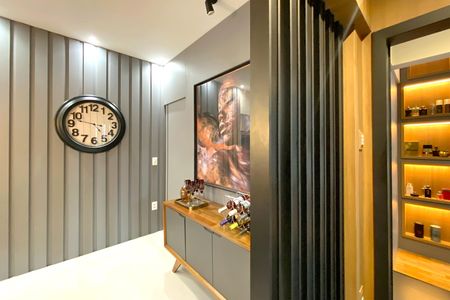 Apartamento à venda com 126m², 4 quartos e 1 vaga Apartamento à venda com 126m², 4 quartos e 1 vagaCorredor