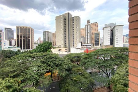 Apartamento à venda com 126m², 4 quartos e 1 vaga Apartamento à venda com 126m², 4 quartos e 1 vagaVista do Quarto 3
