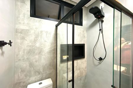Apartamento à venda com 126m², 4 quartos e 1 vaga Apartamento à venda com 126m², 4 quartos e 1 vagaBanheiro da Suíte 2