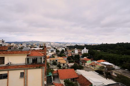 Apartamento à venda com 199m², 3 quartos e 2 vagas Apartamento à venda com 199m², 3 quartos e 2 vagasVista