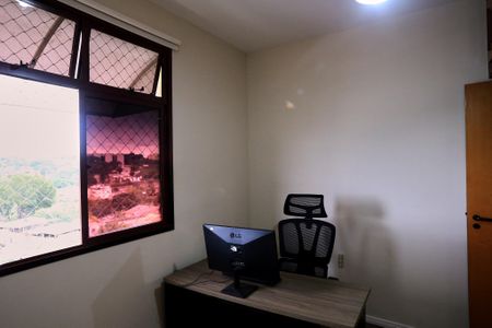 Apartamento à venda com 199m², 3 quartos e 2 vagas Apartamento à venda com 199m², 3 quartos e 2 vagasQuarto