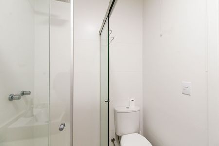 Casa à venda com 166m², 3 quartos e 2 vagas Casa à venda com 166m², 3 quartos e 2 vagasBanheiro da Suíte 3