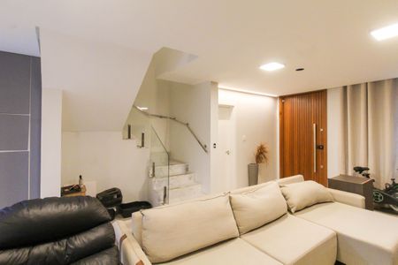 Sala de casa à venda com 3 quartos, 166m² em São José, Canoas