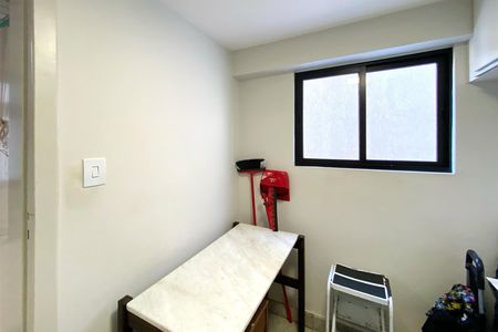 Apartamento à venda com 80m², 2 quartos e 1 vaga Apartamento à venda com 80m², 2 quartos e 1 vagaQuarto de Serviço