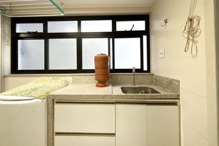 Apartamento à venda com 80m², 2 quartos e 1 vaga Apartamento à venda com 80m², 2 quartos e 1 vagaÁrea de Serviço