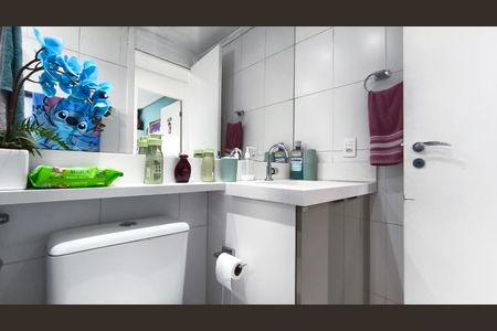 Apartamento à venda com 52m², 2 quartos e 1 vaga Apartamento à venda com 52m², 2 quartos e 1 vagaBanheiro