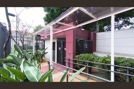 Apartamento à venda com 52m², 2 quartos e 1 vaga Apartamento à venda com 52m², 2 quartos e 1 vagaEntrada e portaria