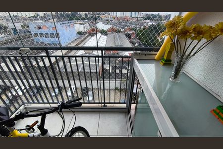 Apartamento à venda com 52m², 2 quartos e 1 vaga Apartamento à venda com 52m², 2 quartos e 1 vagaVaranda