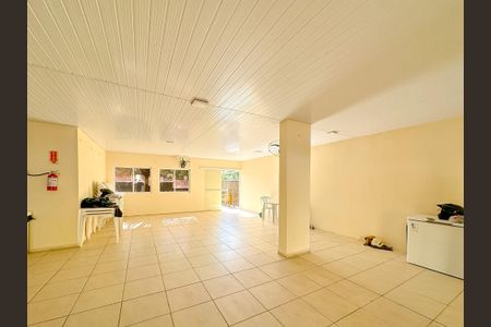 Apartamento para alugar com 49m², 2 quartos e 1 vagaÁrea comum - Salão de festas
