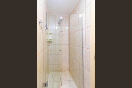 Banheiro de kitnet/studio para alugar com 1 quarto, 27m² em Centro Histórico, Porto Alegre