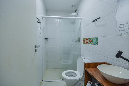 Apartamento à venda com 38m², 2 quartos e 1 vaga Apartamento à venda com 38m², 2 quartos e 1 vagaBanheiro