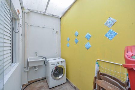 Apartamento à venda com 38m², 2 quartos e 1 vaga Apartamento à venda com 38m², 2 quartos e 1 vagaÁrea de Serviço