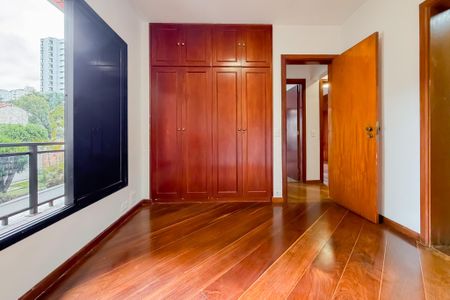 Apartamento à venda com 110m², 3 quartos e 2 vagasSuíte