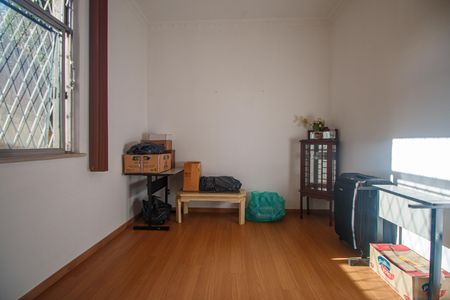 Apartamento à venda com 90m², 3 quartos e sem vagaSala