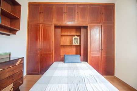 Apartamento à venda com 90m², 3 quartos e sem vagaQuarto 2