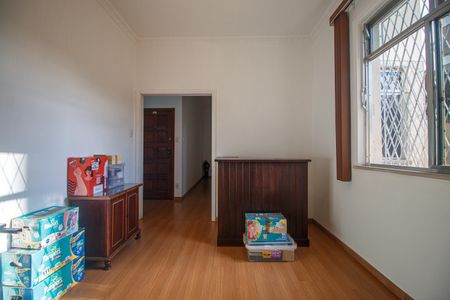 Apartamento à venda com 90m², 3 quartos e sem vagaSala