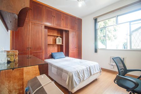 Apartamento à venda com 90m², 3 quartos e sem vagaQuarto 2