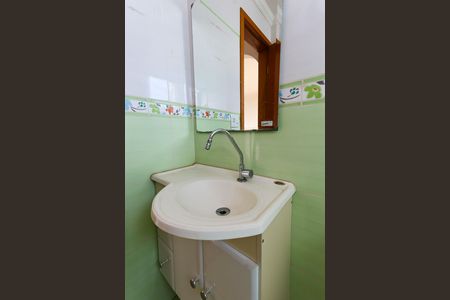 Apartamento à venda com 53m², 2 quartos e 1 vaga Apartamento à venda com 53m², 2 quartos e 1 vagaBanheiro