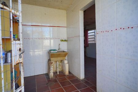 Casa para alugar com 41m², 2 quartos e 1 vaga Casa para alugar com 41m², 2 quartos e 1 vagaÁrea de Serviço