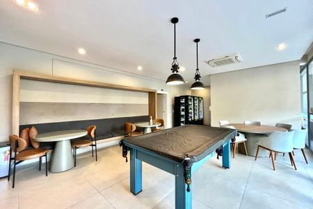 Apartamento à venda com 43m², 1 quarto e 1 vaga Apartamento à venda com 43m², 1 quarto e 1 vagaÁrea comum - Salão de Jogos