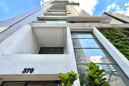Apartamento à venda com 43m², 1 quarto e 1 vaga Apartamento à venda com 43m², 1 quarto e 1 vagaFachada