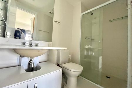 Apartamento à venda com 43m², 1 quarto e 1 vaga Apartamento à venda com 43m², 1 quarto e 1 vagaBanheiro da Suíte