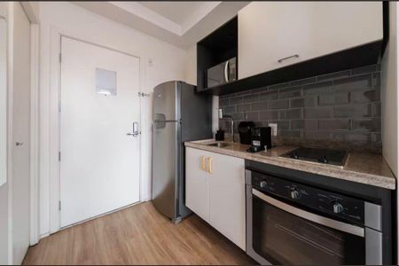 Cozinha de apartamento à venda com 1 quarto, 22m² em Sé, São Paulo