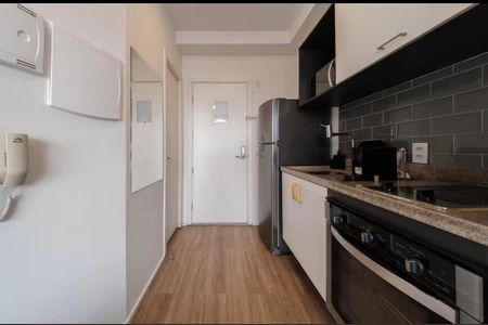 Cozinha de apartamento à venda com 1 quarto, 22m² em Sé, São Paulo