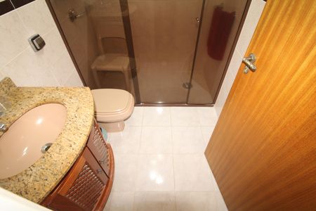 Apartamento à venda com 70m², 2 quartos e 1 vagaBanheiro