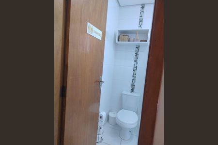 Apartamento à venda com 70m², 2 quartos e 1 vaga Apartamento à venda com 70m², 2 quartos e 1 vagaBanheiro