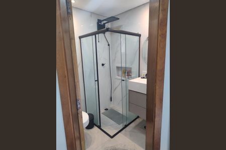 Apartamento à venda com 70m², 2 quartos e 1 vaga Apartamento à venda com 70m², 2 quartos e 1 vagaBanheiro
