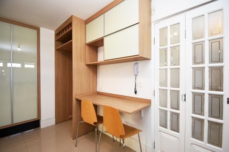 Cozinha de apartamento para alugar com 4 quartos, 184m² em Jardim Paulista, São Paulo