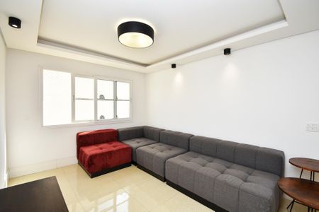 Apartamento à venda com 184m², 4 quartos e 2 vagas Apartamento à venda com 184m², 4 quartos e 2 vagasSala de estar