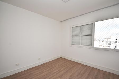 Apartamento à venda com 184m², 4 quartos e 2 vagas Apartamento à venda com 184m², 4 quartos e 2 vagasQuarto 2