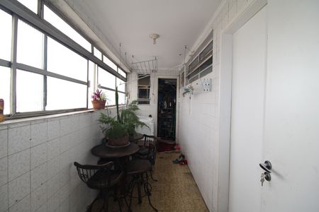 Apartamento à venda com 123m², 3 quartos e 1 vagaÁrea de Serviço