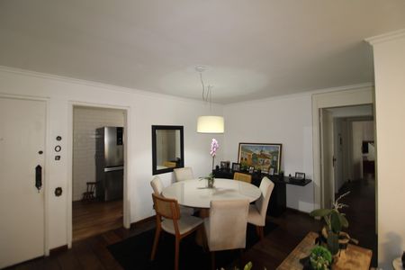Apartamento à venda com 123m², 3 quartos e 1 vagaSala